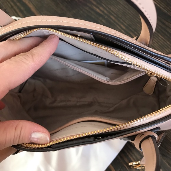 NEVER USED!!! Michael Kors Satchel Handbag - Picture 6 of 6